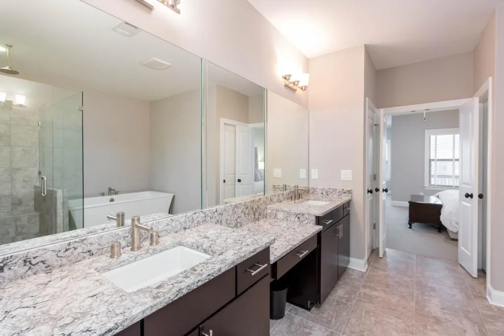 53 Marlow Place, Sandy Springs, Georgia 30328, 3 Bedrooms Bedrooms, ,3 BathroomsBathrooms,Residential,Sold,53 Marlow Place,5909925