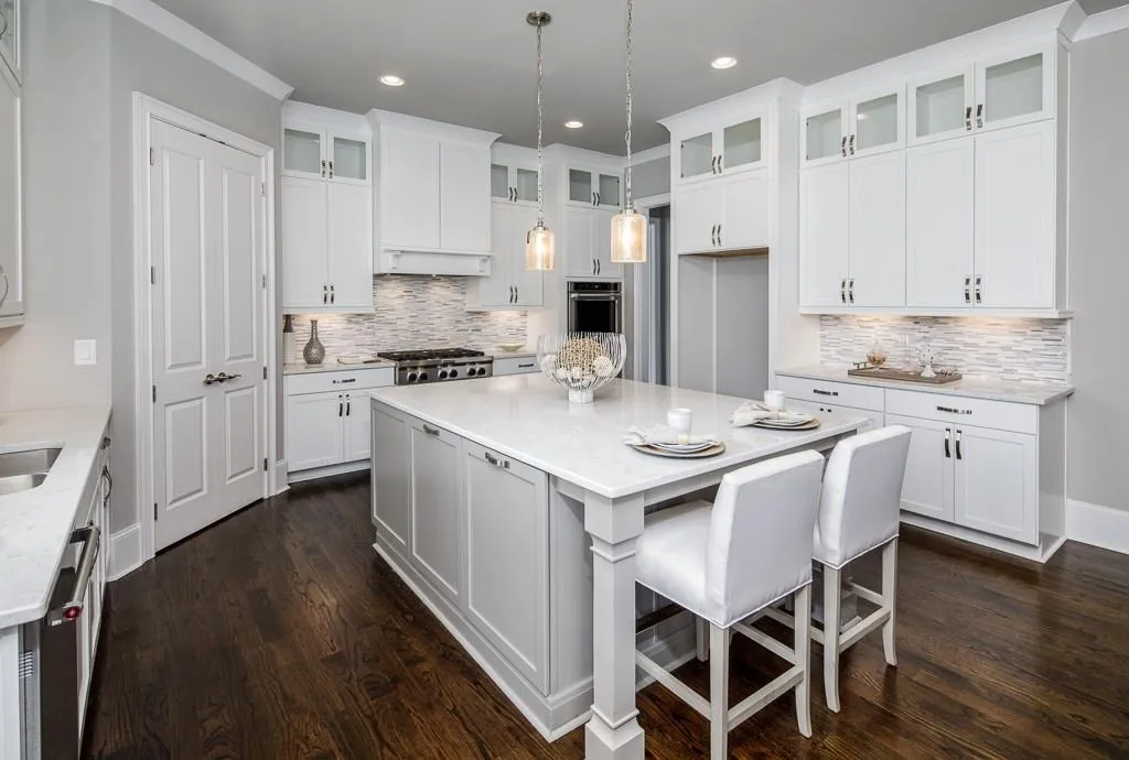 560 Belada Boulevard, Sandy Springs, Georgia 30342, 6 Bedrooms Bedrooms, ,5 BathroomsBathrooms,Residential,Sold,560 Belada Boulevard,5988726