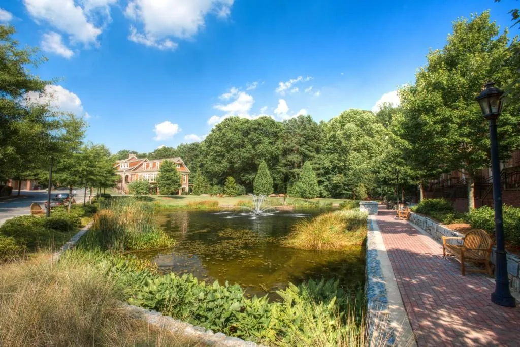 302 Riversgate Drive Unit 0, Atlanta, Georgia 30339, 4 Bedrooms Bedrooms, ,4 BathroomsBathrooms,Residential,Sold,302 Riversgate Drive Unit 0,5787034