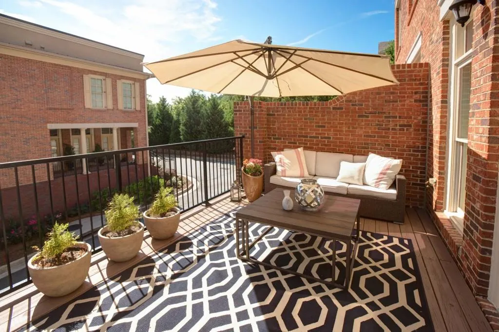 302 Riversgate Drive Unit 0, Atlanta, Georgia 30339, 4 Bedrooms Bedrooms, ,4 BathroomsBathrooms,Residential,Sold,302 Riversgate Drive Unit 0,5787034