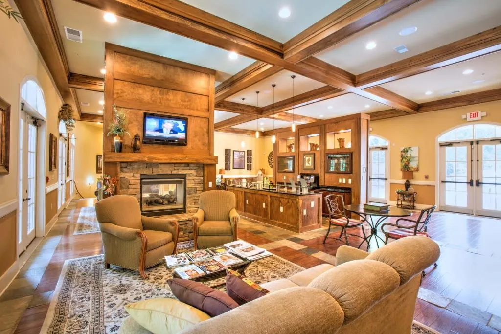 302 Riversgate Drive Unit 0, Atlanta, Georgia 30339, 4 Bedrooms Bedrooms, ,4 BathroomsBathrooms,Residential,Sold,302 Riversgate Drive Unit 0,5787034