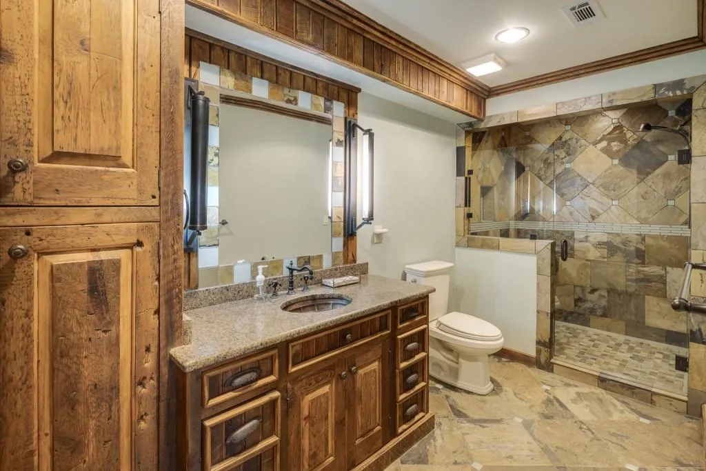 8176 Hewlett Road, Atlanta, Georgia 30350, 7 Bedrooms Bedrooms, ,8 BathroomsBathrooms,Residential,Sold,8176 Hewlett Road,7350914