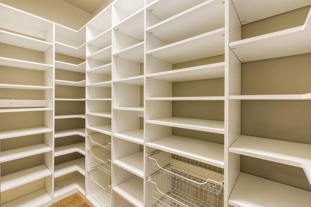 8176 Hewlett Road, Atlanta, Georgia 30350, 7 Bedrooms Bedrooms, ,8 BathroomsBathrooms,Residential,Sold,8176 Hewlett Road,7350914