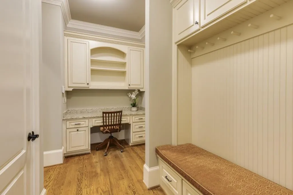 8176 Hewlett Road, Atlanta, Georgia 30350, 7 Bedrooms Bedrooms, ,8 BathroomsBathrooms,Residential,Sold,8176 Hewlett Road,7350914