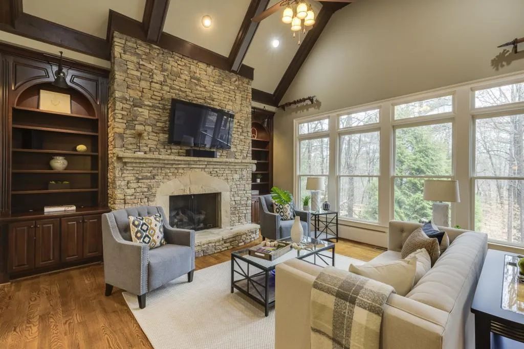 8176 Hewlett Road, Atlanta, Georgia 30350, 7 Bedrooms Bedrooms, ,8 BathroomsBathrooms,Residential,Sold,8176 Hewlett Road,7350914