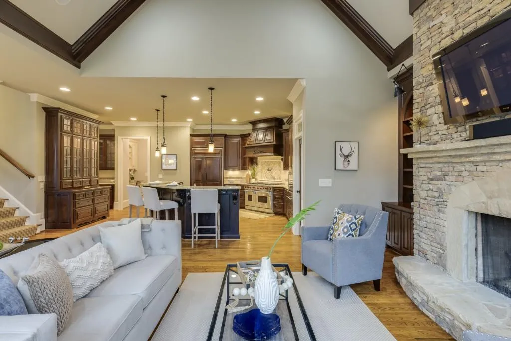 8176 Hewlett Road, Atlanta, Georgia 30350, 7 Bedrooms Bedrooms, ,8 BathroomsBathrooms,Residential,Sold,8176 Hewlett Road,7350914