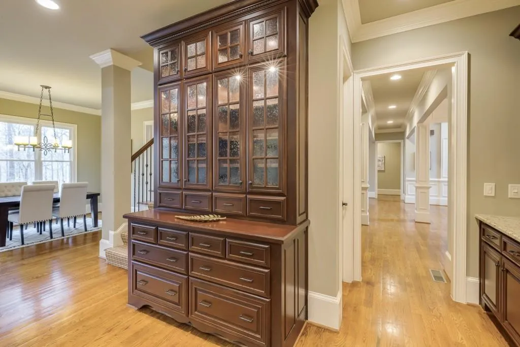 8176 Hewlett Road, Atlanta, Georgia 30350, 7 Bedrooms Bedrooms, ,8 BathroomsBathrooms,Residential,Sold,8176 Hewlett Road,7350914