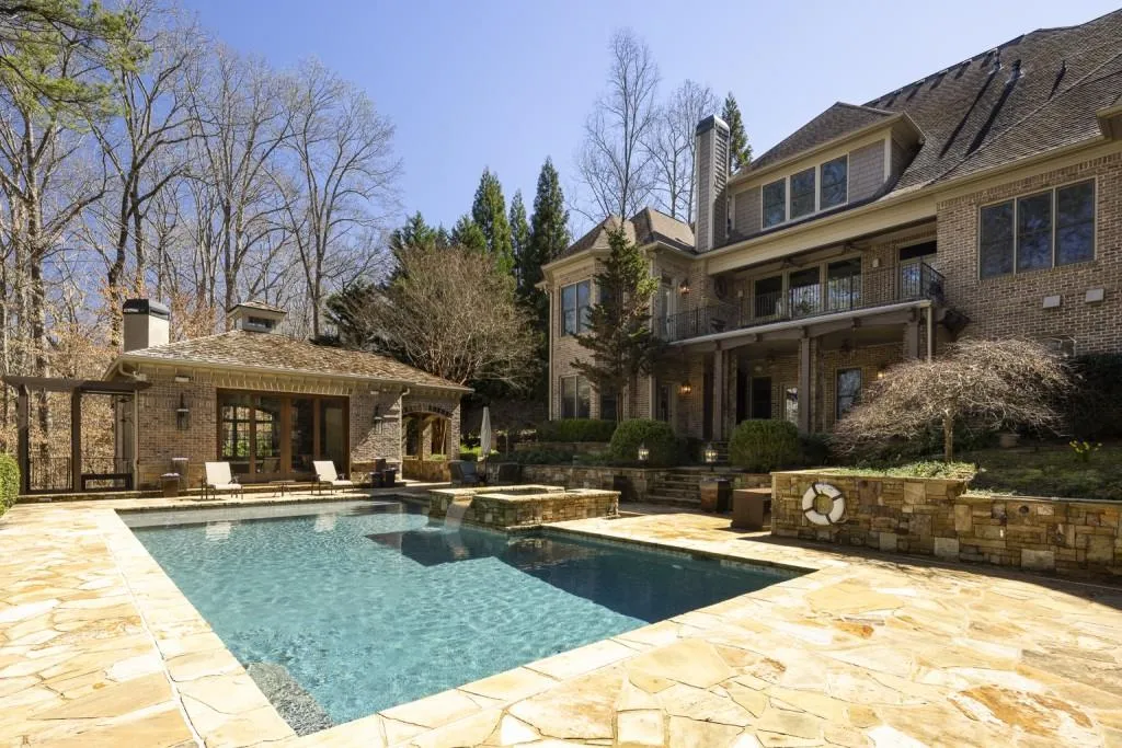 8176 Hewlett Road, Atlanta, Georgia 30350, 7 Bedrooms Bedrooms, ,8 BathroomsBathrooms,Residential,Sold,8176 Hewlett Road,7350914