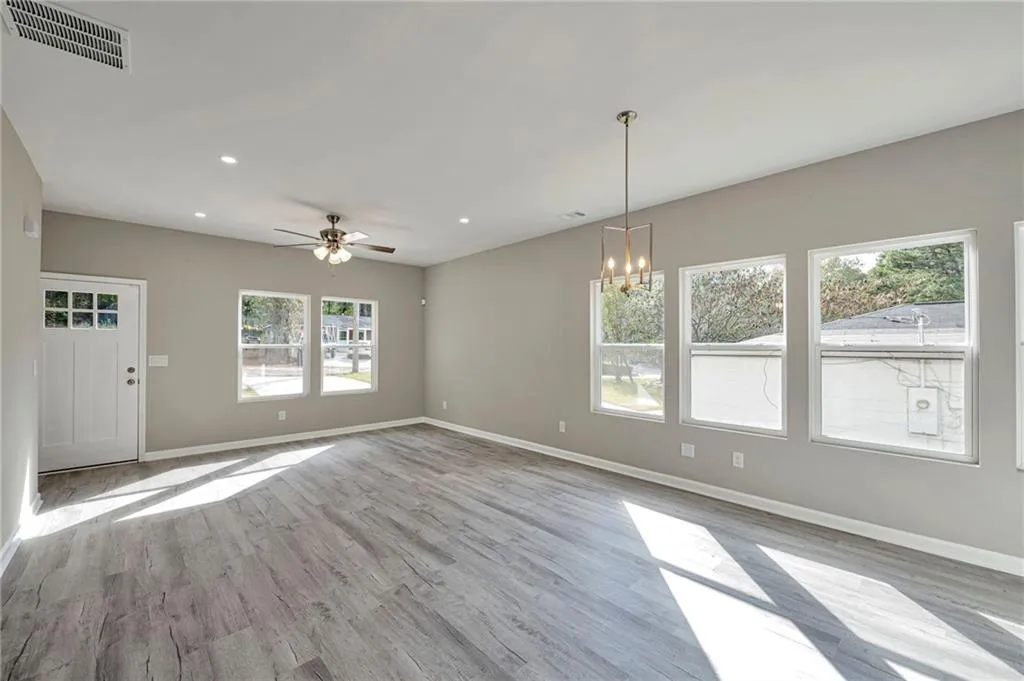 2698 Mango Circle Nw, Atlanta, Georgia 30318, 3 Bedrooms Bedrooms, 0 ,2 BathroomsBathrooms,Residential,For Sale,2698 Mango Circle Nw,7678481