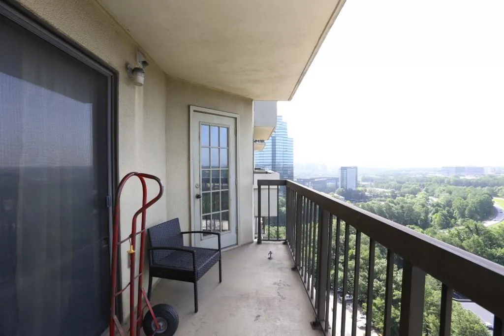 795 Hammond Drive Unit 2007, Atlanta, Georgia 30328, 2 Bedrooms Bedrooms, ,2 BathroomsBathrooms,Residential,Sold,795 Hammond Drive Unit 2007,5924932