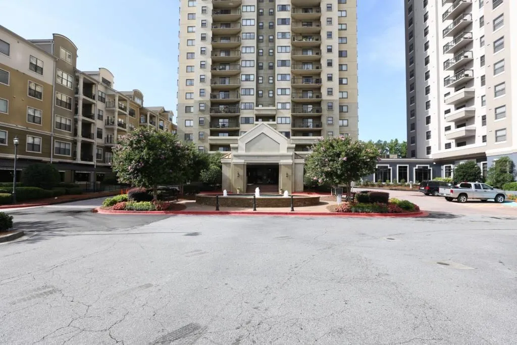 795 Hammond Drive Unit 2007, Atlanta, Georgia 30328, 2 Bedrooms Bedrooms, ,2 BathroomsBathrooms,Residential,Sold,795 Hammond Drive Unit 2007,5924932