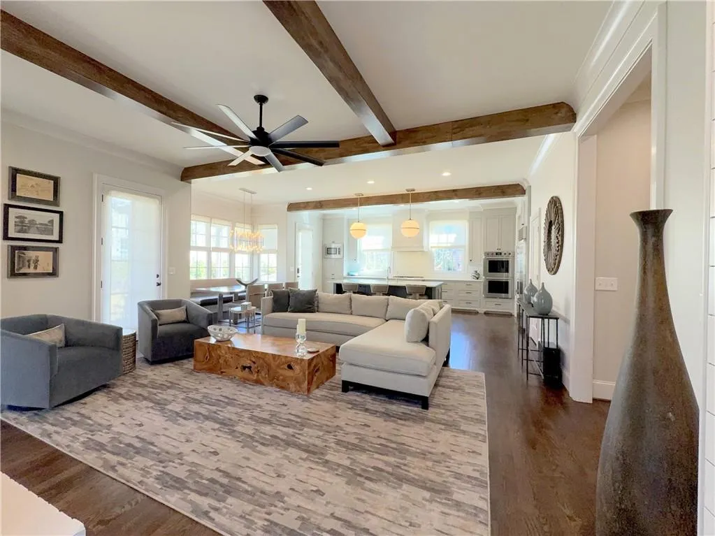 5210 Timber Trail S, Sandy Springs, Georgia 30342, 5 Bedrooms Bedrooms, ,4 BathroomsBathrooms,Residential,Sold,5210 Timber Trail S,7542059