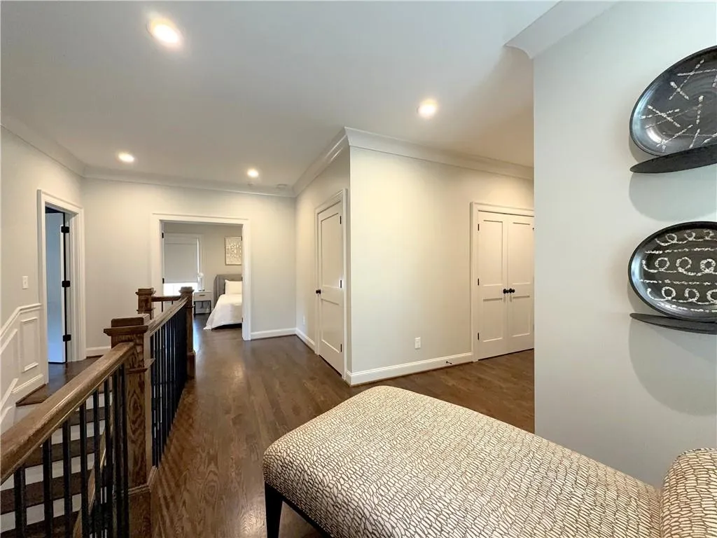 5210 Timber Trail S, Sandy Springs, Georgia 30342, 5 Bedrooms Bedrooms, ,4 BathroomsBathrooms,Residential,Sold,5210 Timber Trail S,7542059