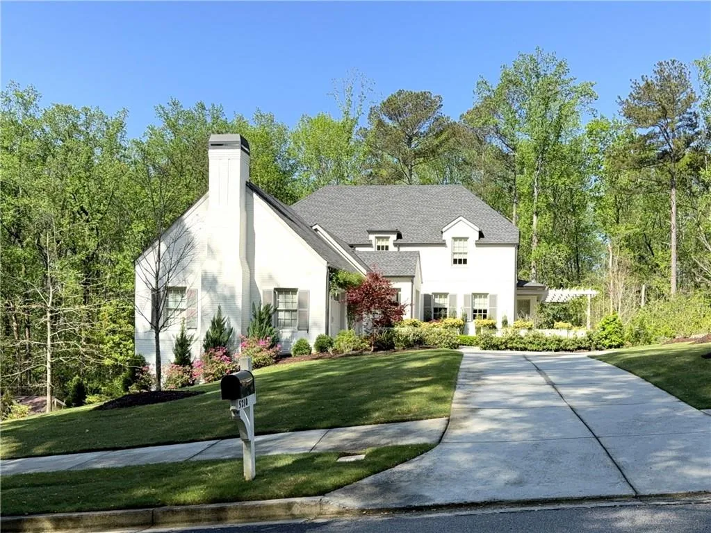 5210 Timber Trail S, Sandy Springs, Georgia 30342, 5 Bedrooms Bedrooms, ,4 BathroomsBathrooms,Residential,Sold,5210 Timber Trail S,7542059