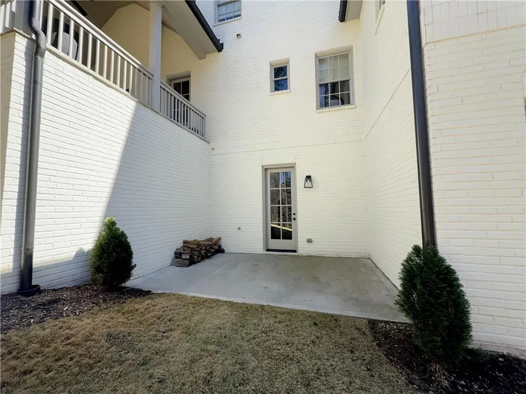 5210 Timber Trail S, Sandy Springs, Georgia 30342, 5 Bedrooms Bedrooms, ,4 BathroomsBathrooms,Residential,Sold,5210 Timber Trail S,7542059