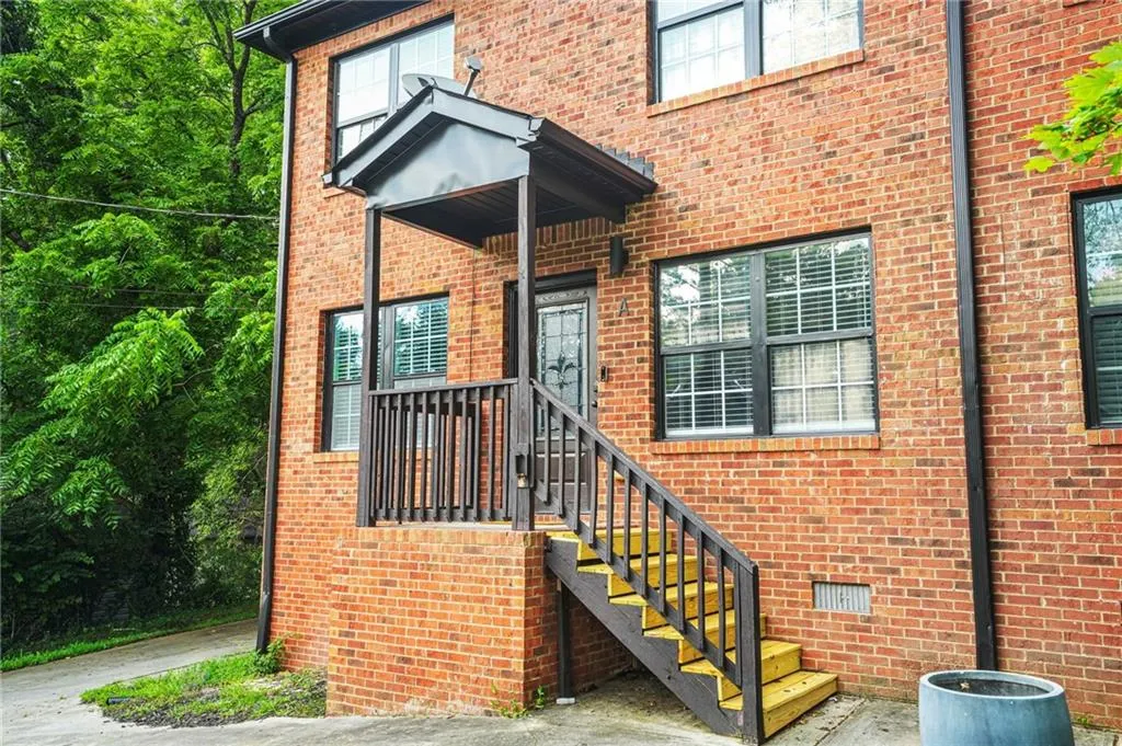 545 Elmwood Road Nw, Atlanta, Georgia 30318, ,Residential Income,For Sale,545 Elmwood Road Nw,7640184