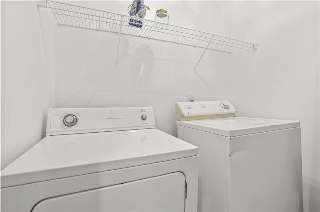 545 Elmwood Road Nw, Atlanta, Georgia 30318, ,Residential Income,For Sale,545 Elmwood Road Nw,7640184