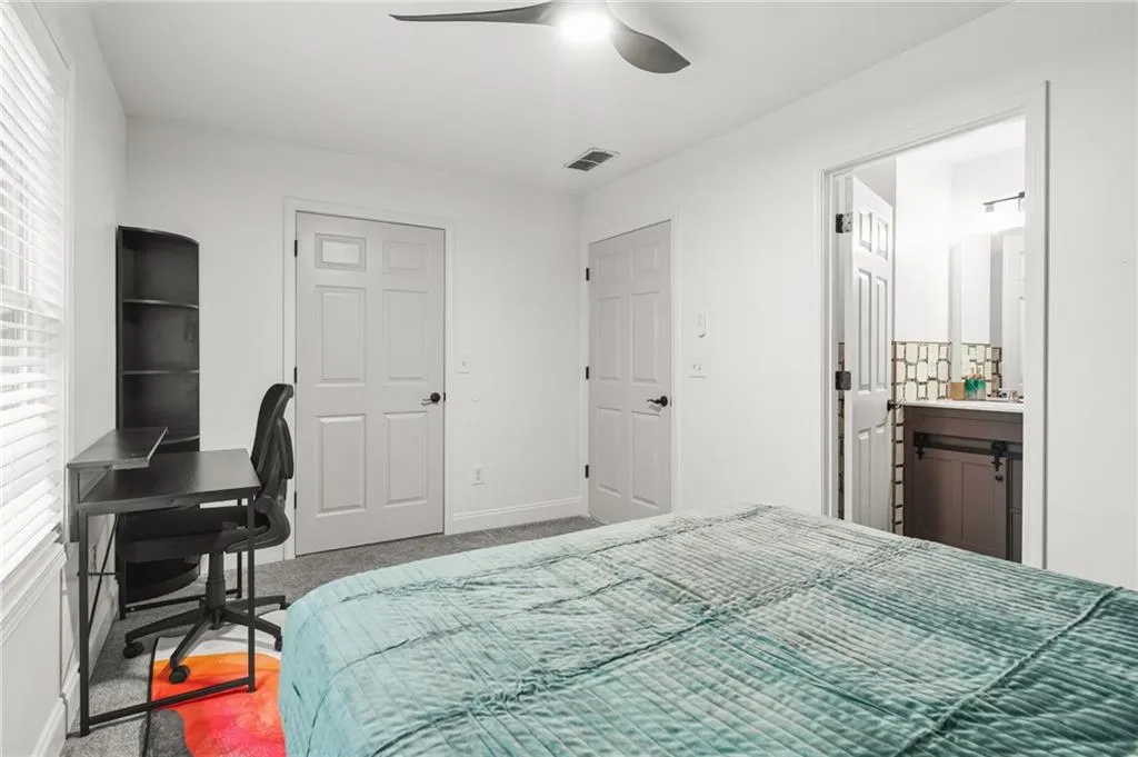 545 Elmwood Road Nw, Atlanta, Georgia 30318, ,Residential Income,For Sale,545 Elmwood Road Nw,7640184