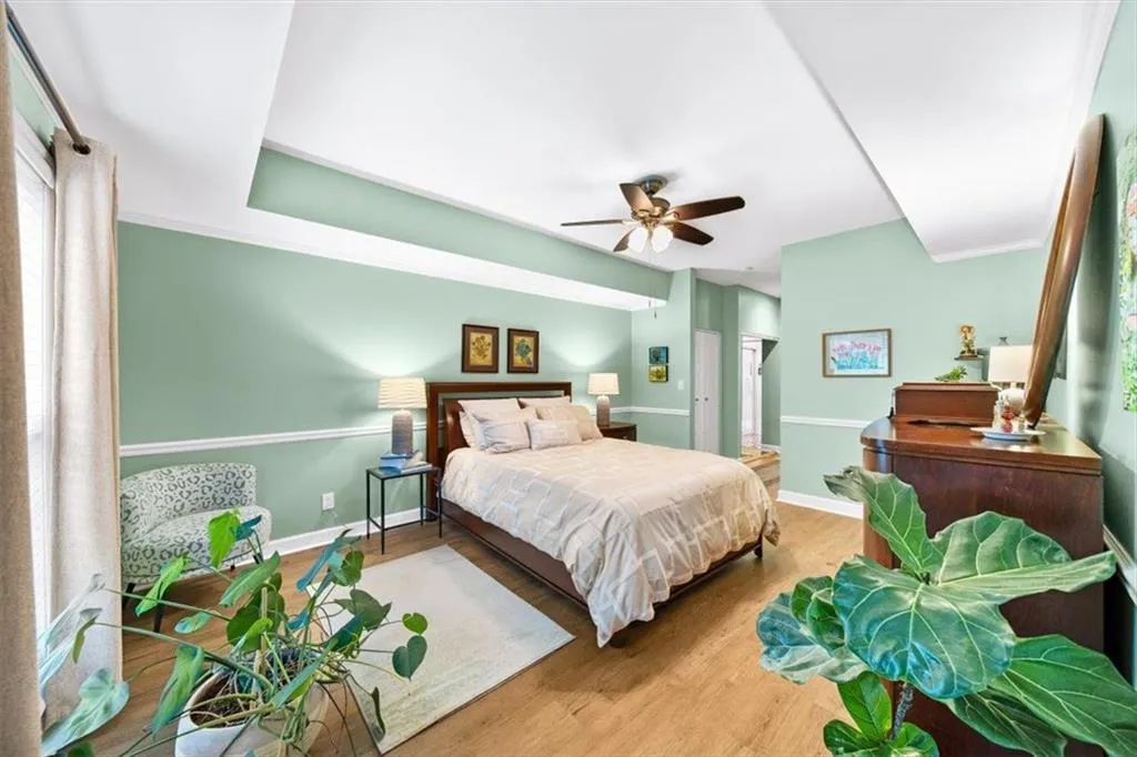 5105 Chemin De Vie, Atlanta, Georgia 30342, 2 Bedrooms Bedrooms, ,2 BathroomsBathrooms,Residential,For Sale,5105 Chemin De Vie,7557747