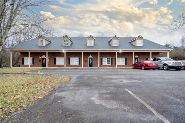 6911 Cleveland Highway Unit 201f, Clermont, Georgia 30527