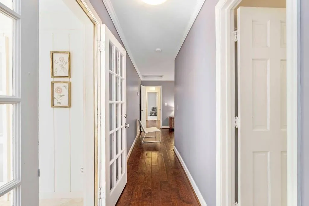 235 W Spalding Drive, Sandy Springs, Georgia 30328, 4 Bedrooms Bedrooms, ,2 BathroomsBathrooms,Residential,Sold,235 W Spalding Drive,6847668