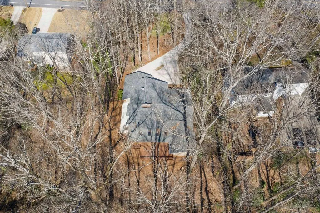 235 W Spalding Drive, Sandy Springs, Georgia 30328, 4 Bedrooms Bedrooms, ,2 BathroomsBathrooms,Residential,Sold,235 W Spalding Drive,6847668