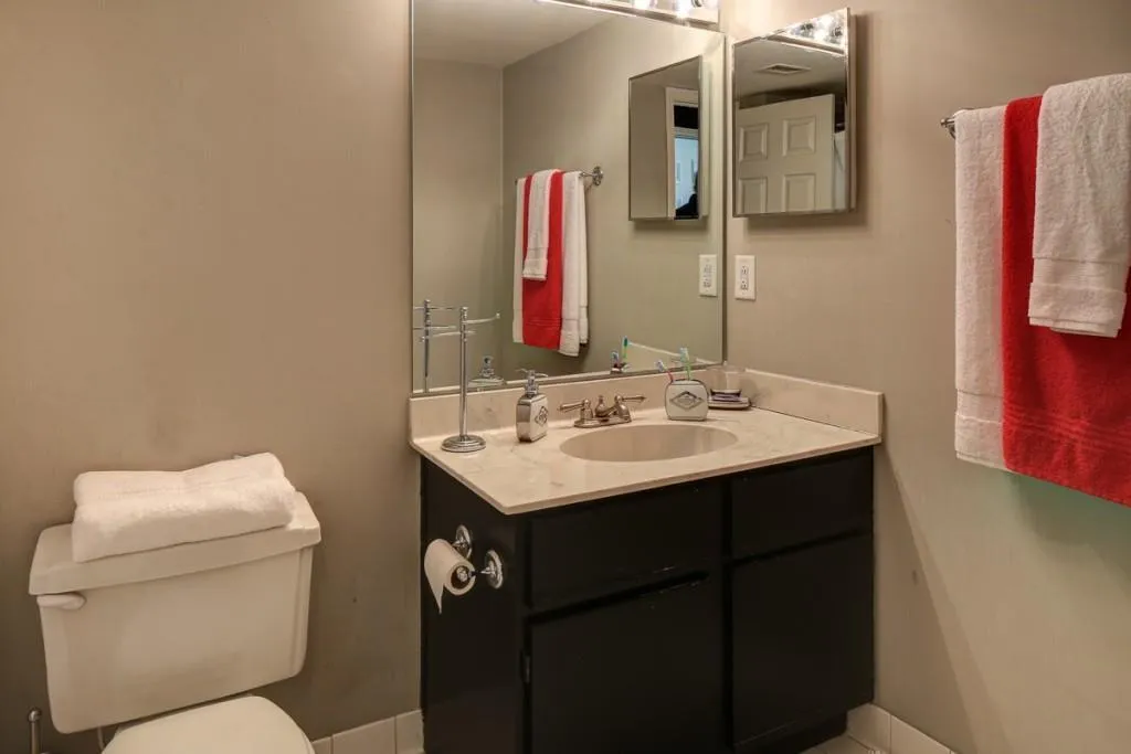 795 Hammond Drive Unit 706, Sandy Springs, Georgia 30328, 2 Bedrooms Bedrooms, ,1 BathroomBathrooms,Residential,Sold,795 Hammond Drive Unit 706,5961336