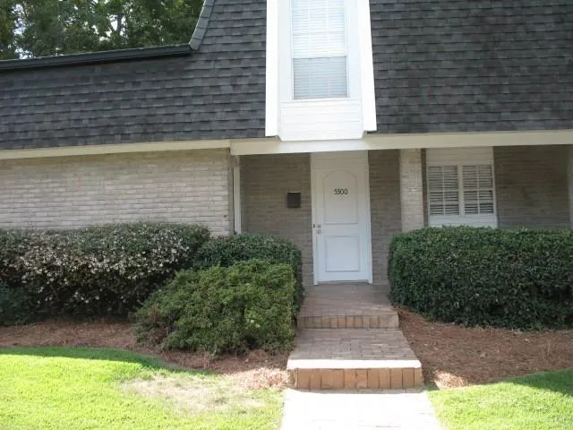 5300 Chemin De Vie, Atlanta, Georgia 30342, 2 Bedrooms Bedrooms, ,2 BathroomsBathrooms,Residential,Sold,5300 Chemin De Vie,5599158
