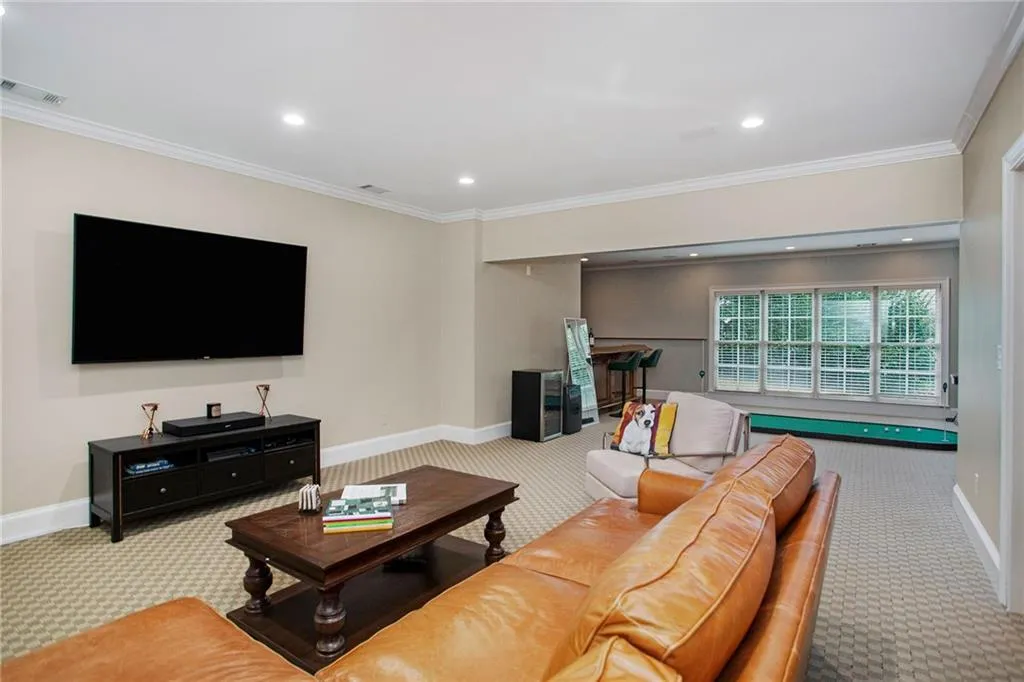 5207 Lake Forrest Drive, Atlanta, Georgia 30342, 5 Bedrooms Bedrooms, ,5 BathroomsBathrooms,Residential,Sold,5207 Lake Forrest Drive,7035245