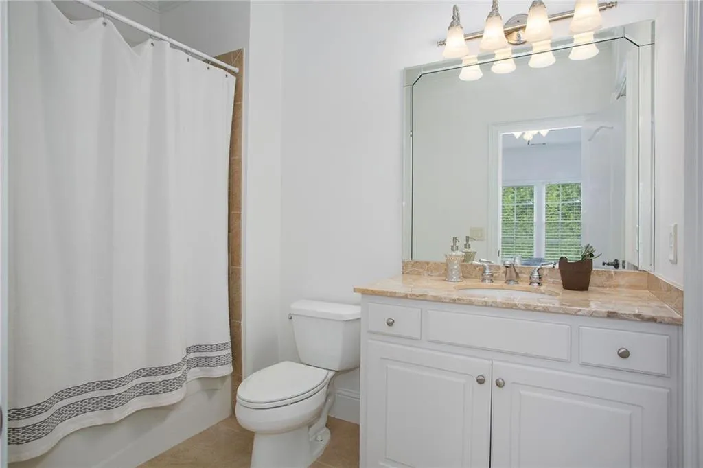 5207 Lake Forrest Drive, Atlanta, Georgia 30342, 5 Bedrooms Bedrooms, ,5 BathroomsBathrooms,Residential,Sold,5207 Lake Forrest Drive,7035245