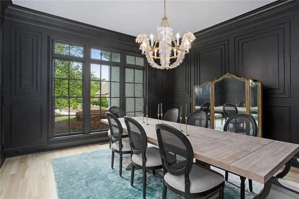 5207 Lake Forrest Drive, Atlanta, Georgia 30342, 5 Bedrooms Bedrooms, ,5 BathroomsBathrooms,Residential,Sold,5207 Lake Forrest Drive,7035245