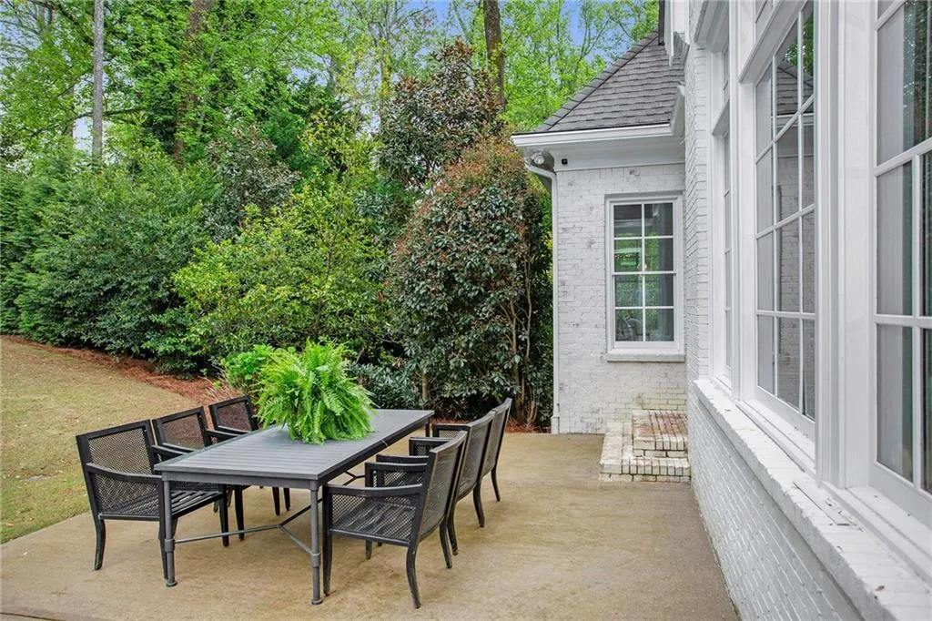 5207 Lake Forrest Drive, Atlanta, Georgia 30342, 5 Bedrooms Bedrooms, ,5 BathroomsBathrooms,Residential,Sold,5207 Lake Forrest Drive,7035245