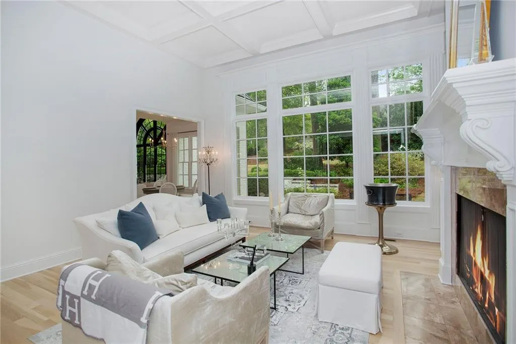 5207 Lake Forrest Drive, Atlanta, Georgia 30342, 5 Bedrooms Bedrooms, ,5 BathroomsBathrooms,Residential,Sold,5207 Lake Forrest Drive,7035245