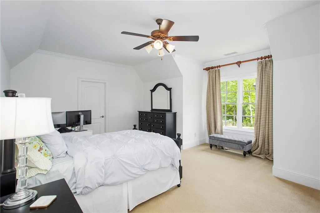 5207 Lake Forrest Drive, Atlanta, Georgia 30342, 5 Bedrooms Bedrooms, ,5 BathroomsBathrooms,Residential,Sold,5207 Lake Forrest Drive,7035245