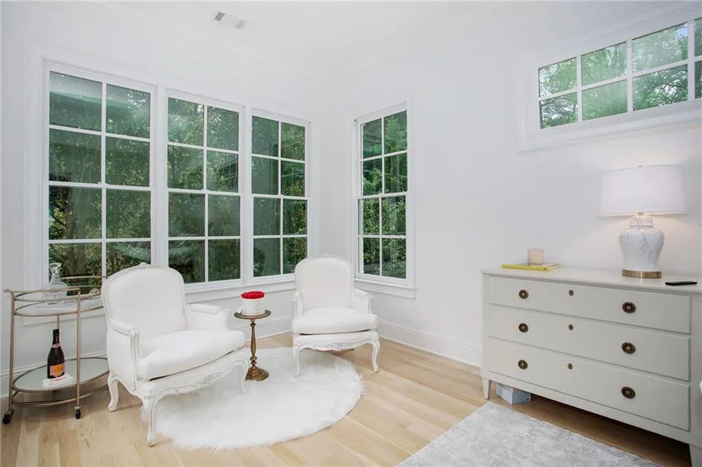 5207 Lake Forrest Drive, Atlanta, Georgia 30342, 5 Bedrooms Bedrooms, ,5 BathroomsBathrooms,Residential,Sold,5207 Lake Forrest Drive,7035245