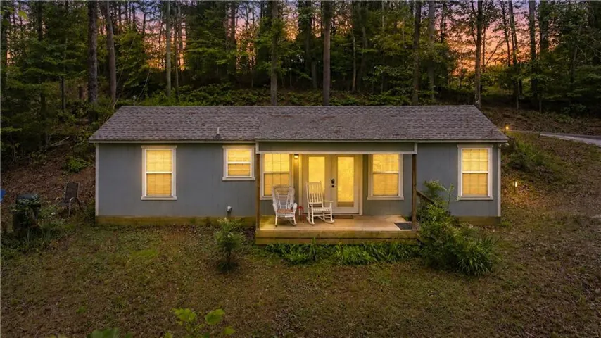 575 Hidden Valley Drive, Demorest, Georgia 30535