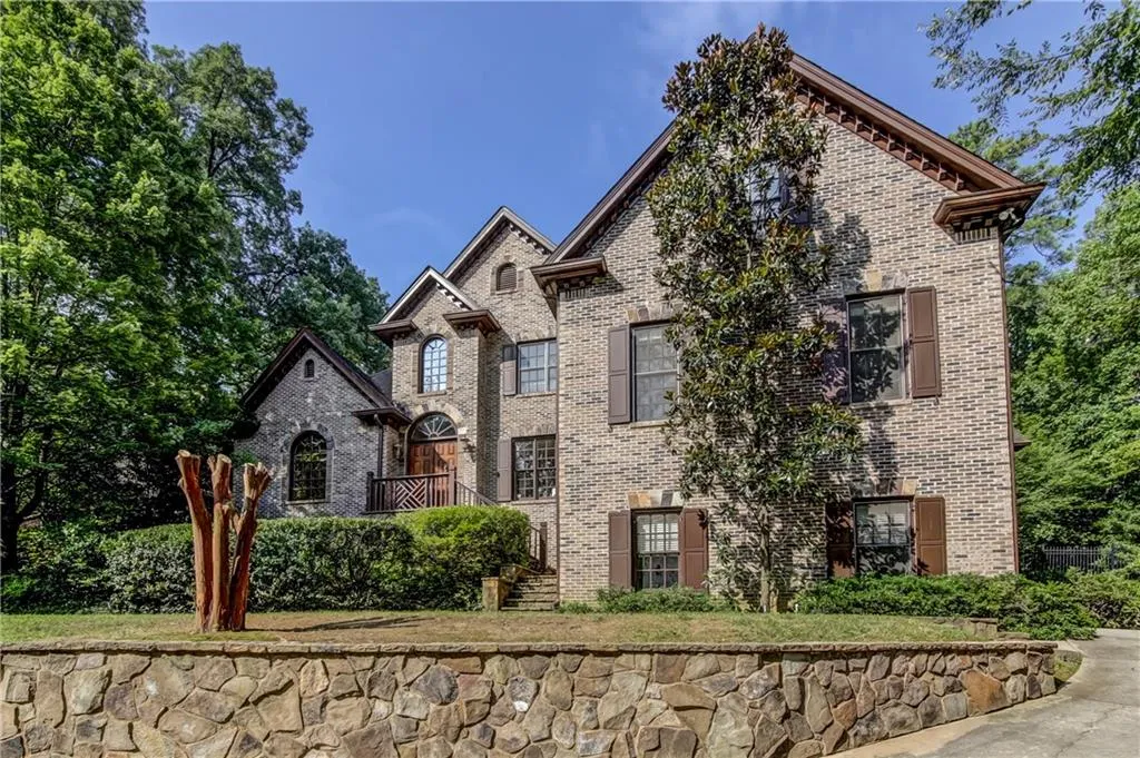 3870 Powers Ferry Road Nw, Atlanta, Georgia 30342, 5 Bedrooms Bedrooms, ,5 BathroomsBathrooms,Residential,Sold,3870 Powers Ferry Road Nw,5838142