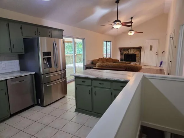 1170