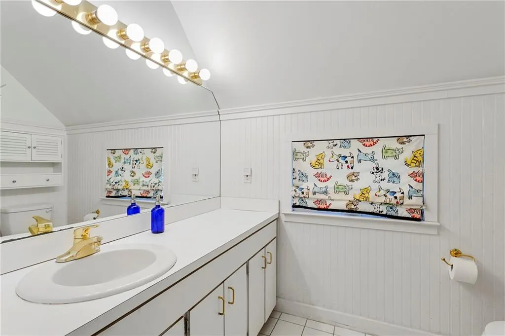 515 Forest Valley Road, Atlanta, Georgia 30342, 4 Bedrooms Bedrooms, ,3 BathroomsBathrooms,Residential,Sold,515 Forest Valley Road,7016255