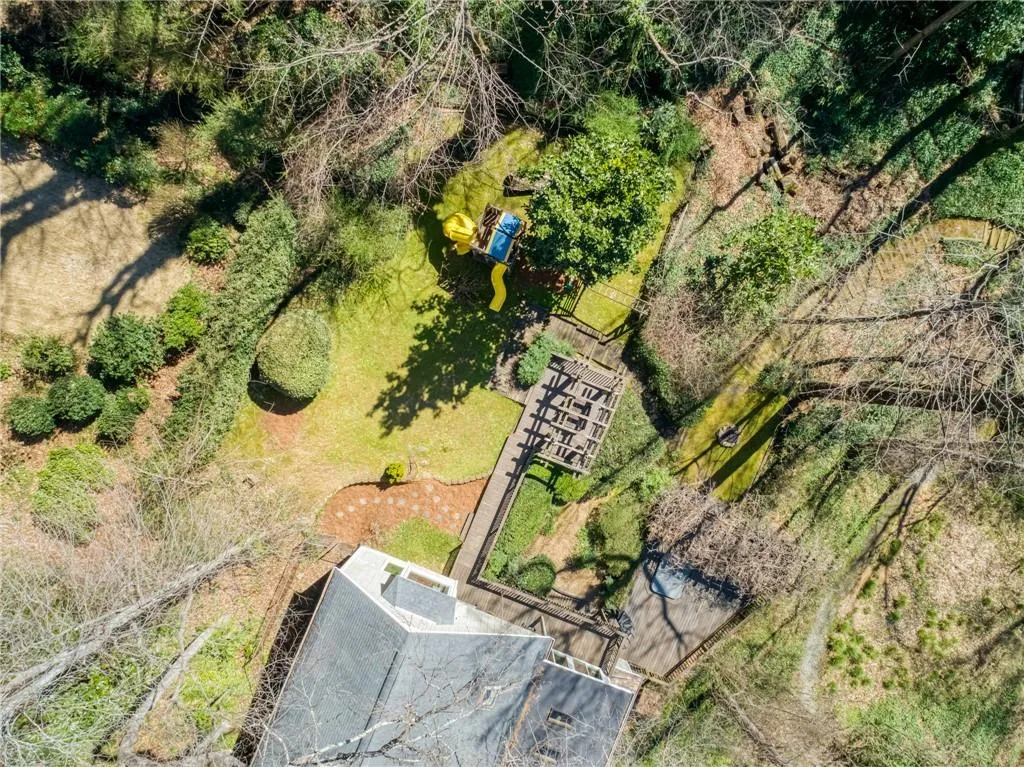 515 Forest Valley Road, Atlanta, Georgia 30342, 4 Bedrooms Bedrooms, ,3 BathroomsBathrooms,Residential,Sold,515 Forest Valley Road,7016255