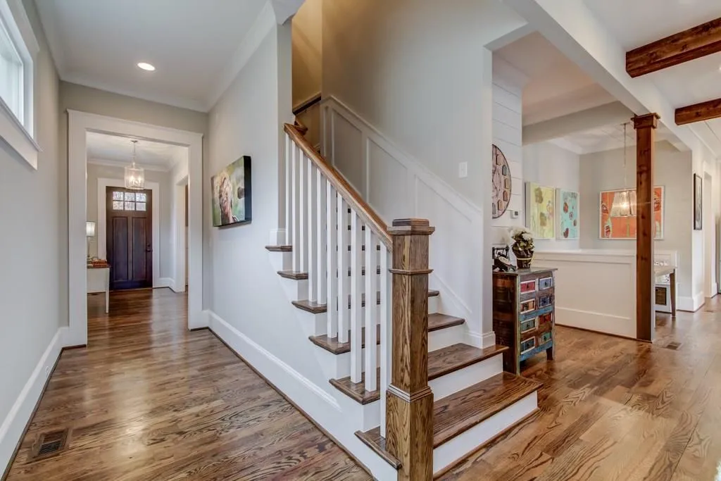 3212 Silver Lake Drive Ne, Brookhaven, Georgia 30319, 6 Bedrooms Bedrooms, ,4 BathroomsBathrooms,Residential,Sold,3212 Silver Lake Drive Ne,5802993