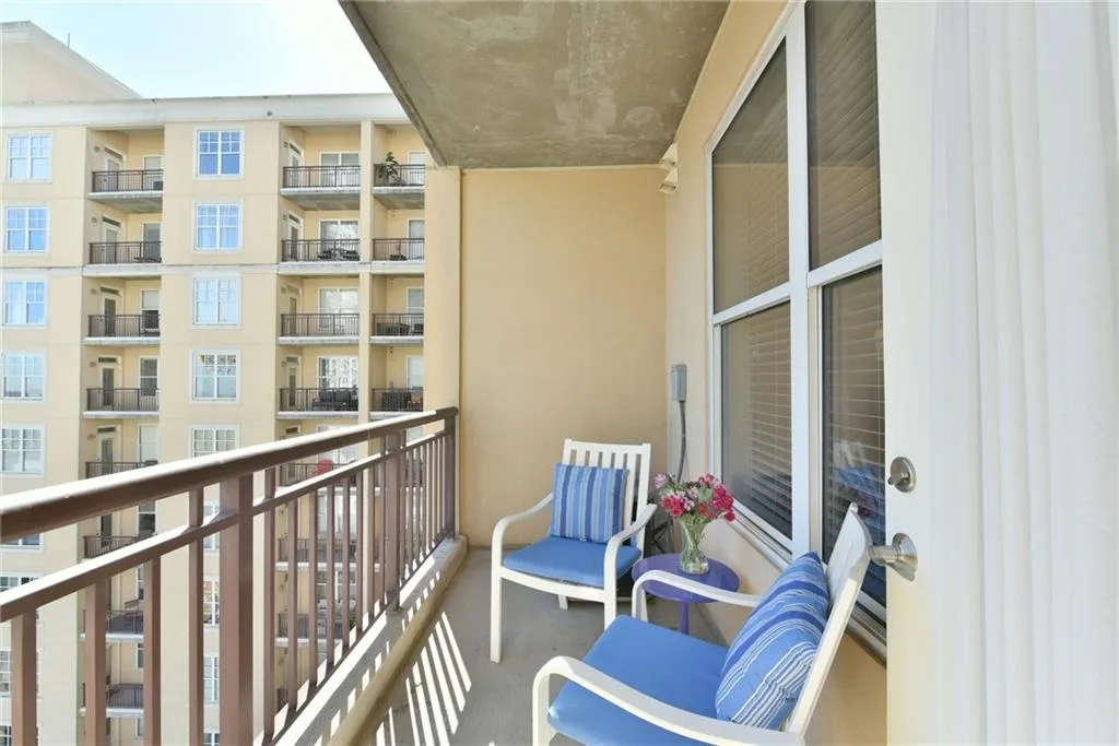 1101 Juniper Street Ne Unit 922, Atlanta, Georgia 30309, 1 Bedroom Bedrooms, ,1 BathroomBathrooms,Residential,For Sale,1101 Juniper Street Ne Unit 922,7601353