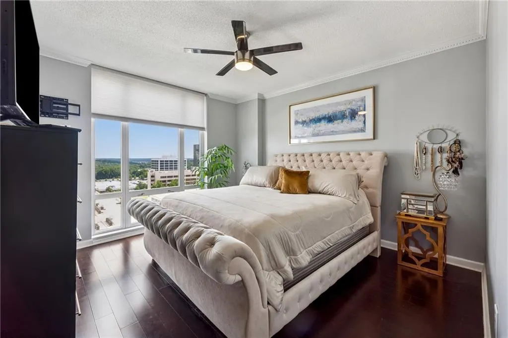 3475 Oak Valley Road Ne Unit 980, Atlanta, Georgia 30326, 2 Bedrooms Bedrooms, ,1 BathroomBathrooms,Residential,For Sale,3475 Oak Valley Road Ne Unit 980,7635796