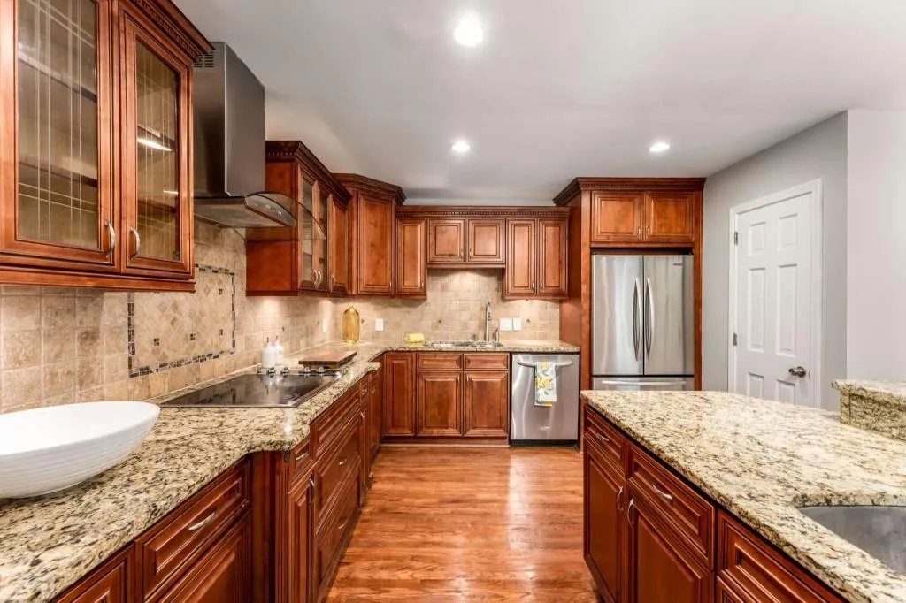 333 The Chace Ne, Sandy Springs, Georgia 30328, 4 Bedrooms Bedrooms, ,3 BathroomsBathrooms,Residential,Sold,333 The Chace Ne,7396286