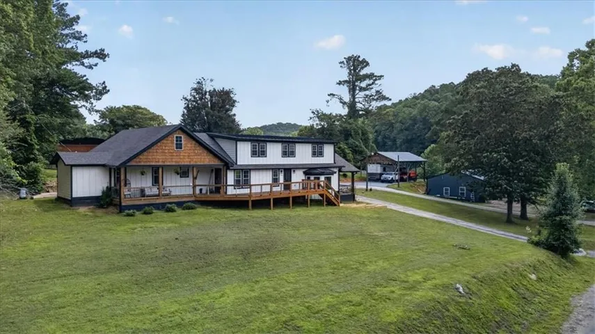 34 Bodie Road, Talking Rock, Georgia 30175