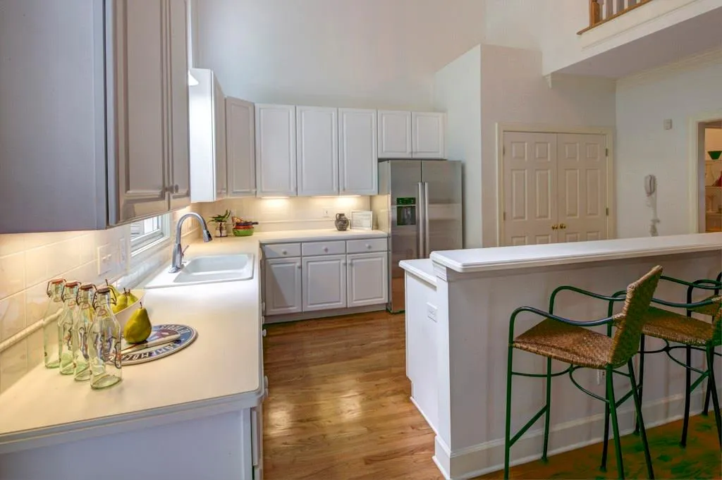 4224 Paces Ferry Road Se, Atlanta, Georgia 30339, 4 Bedrooms Bedrooms, ,4 BathroomsBathrooms,Residential,Sold,4224 Paces Ferry Road Se,5812386