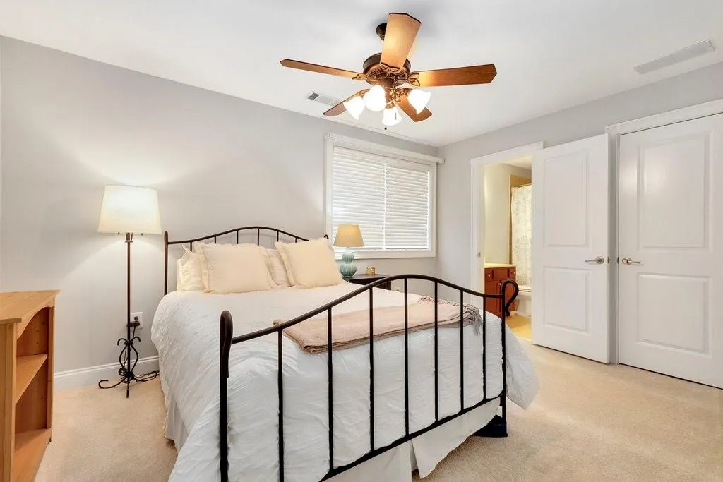 767 Berrydale Drive Unit 49, Atlanta, Georgia 30328, 2 Bedrooms Bedrooms, ,2 BathroomsBathrooms,Residential,Sold,767 Berrydale Drive Unit 49,7047296