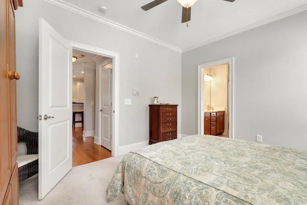 767 Berrydale Drive Unit 49, Atlanta, Georgia 30328, 2 Bedrooms Bedrooms, ,2 BathroomsBathrooms,Residential,Sold,767 Berrydale Drive Unit 49,7047296