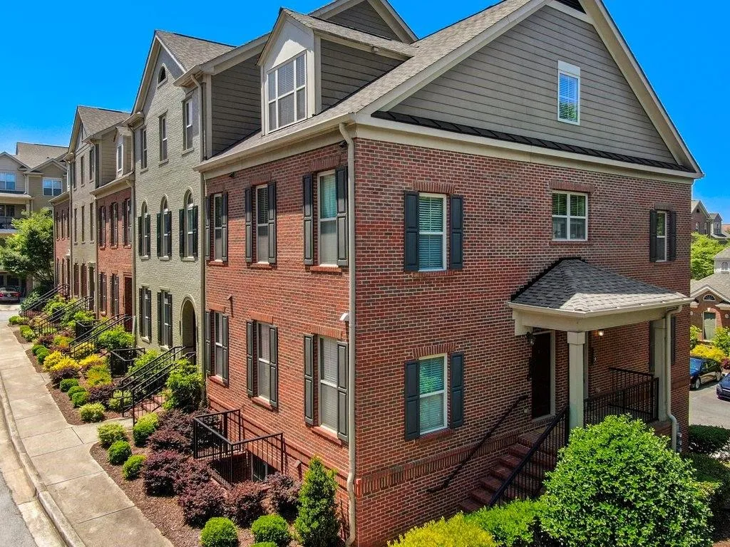 767 Berrydale Drive Unit 49, Atlanta, Georgia 30328, 2 Bedrooms Bedrooms, ,2 BathroomsBathrooms,Residential,Sold,767 Berrydale Drive Unit 49,7047296