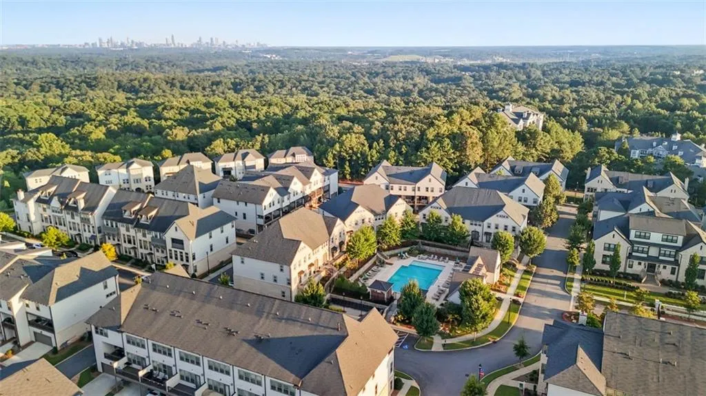 2669 Caruso Way, Atlanta, Georgia 30339, 3 Bedrooms Bedrooms, ,3 BathroomsBathrooms,Residential,For Sale,2669 Caruso Way,7648192